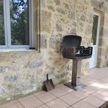 Casa de Férias En Pierre Dans Un Parc Arbore